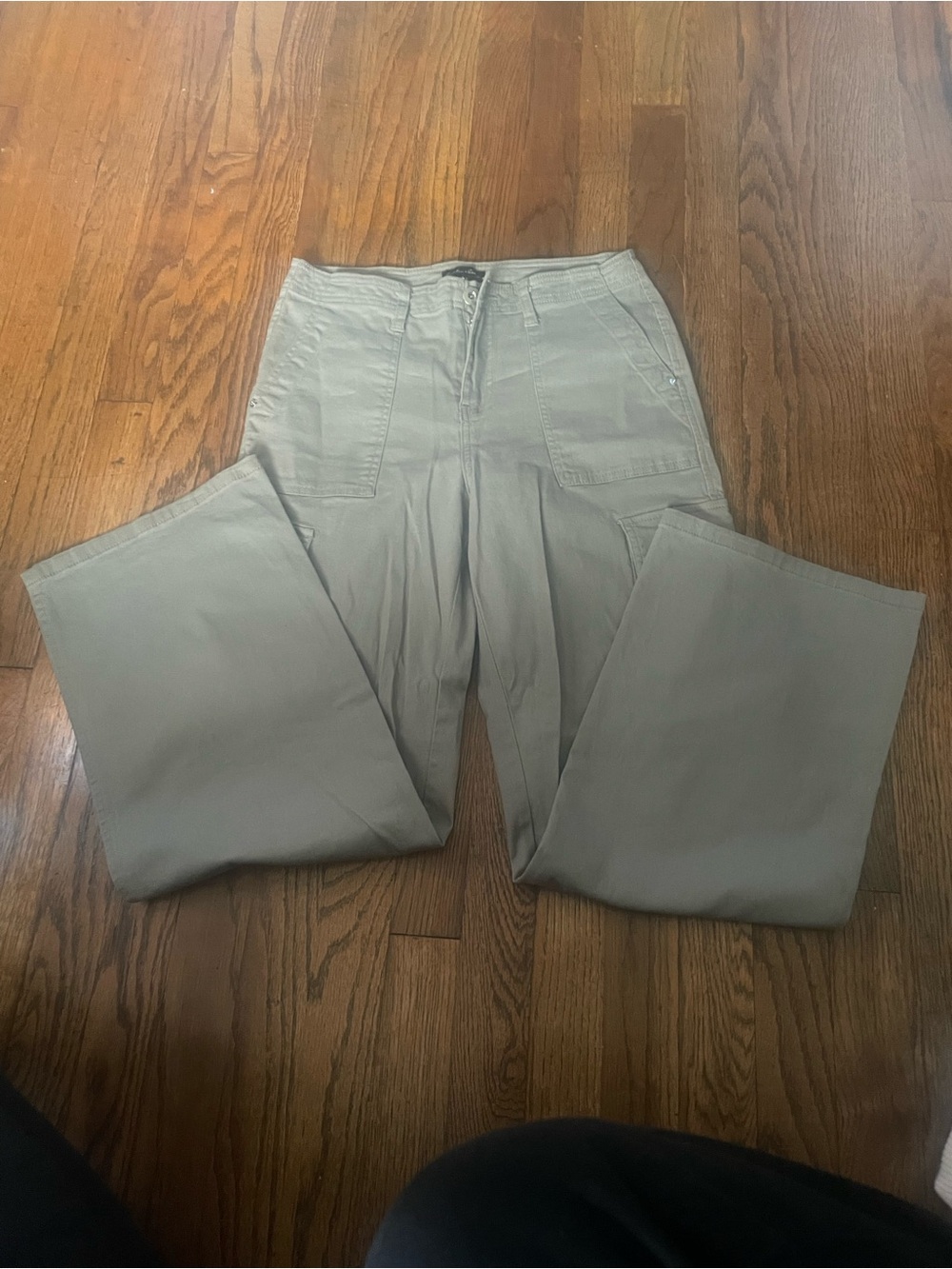 High-Waist Wide-Leg Utility Pants - Sage Green